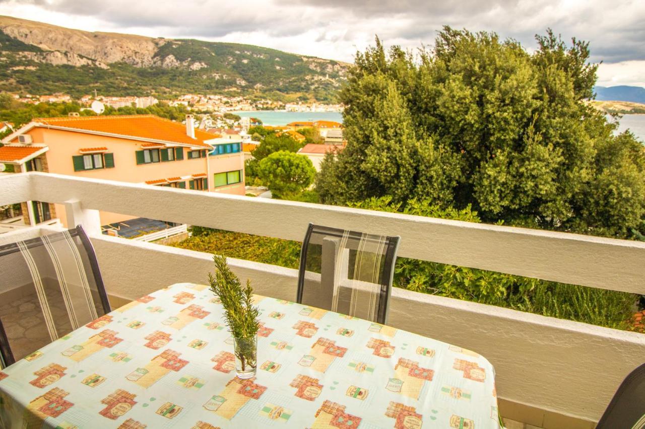 Renata Apartment With A View Башка Экстерьер фото